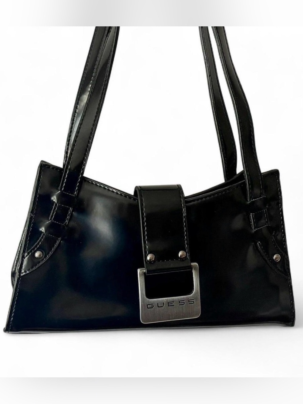Vintage Y2K GUESS shoulder bag in glossy black patent leather silver hardware